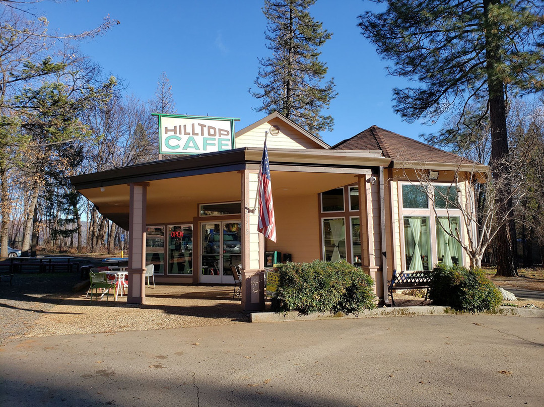 Magalia餐馆和美食-Hilltop Cafe