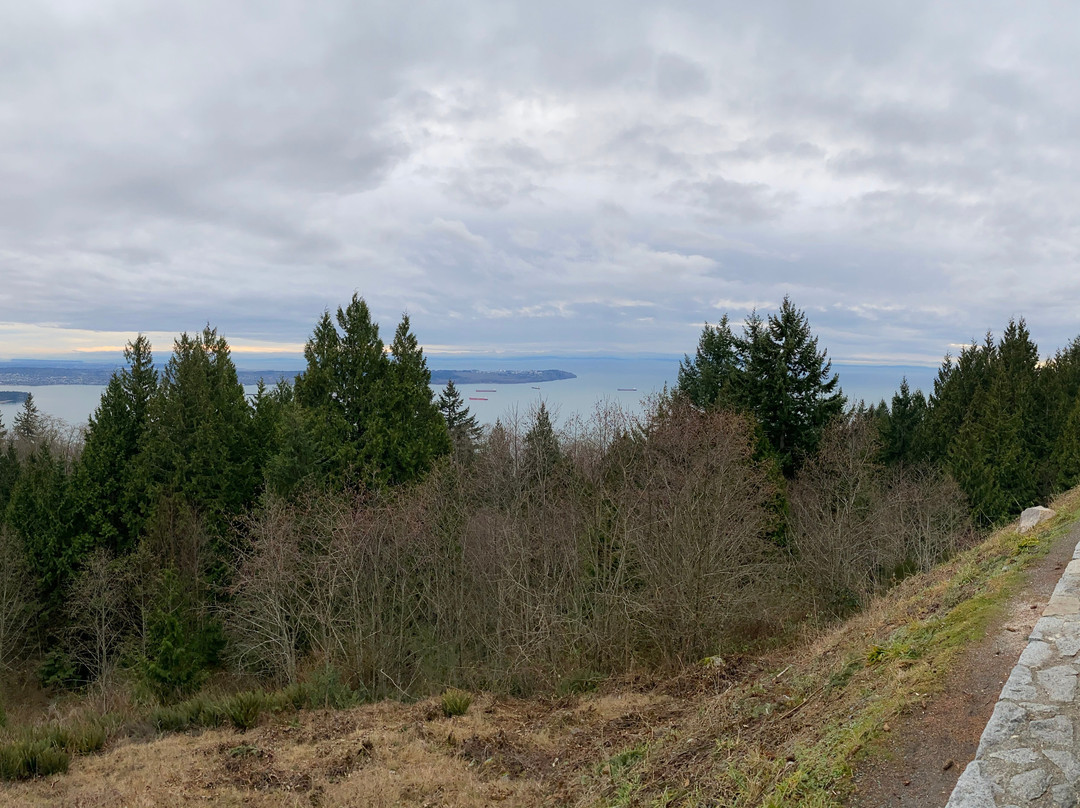 Mountain Bed & Breakfast主图