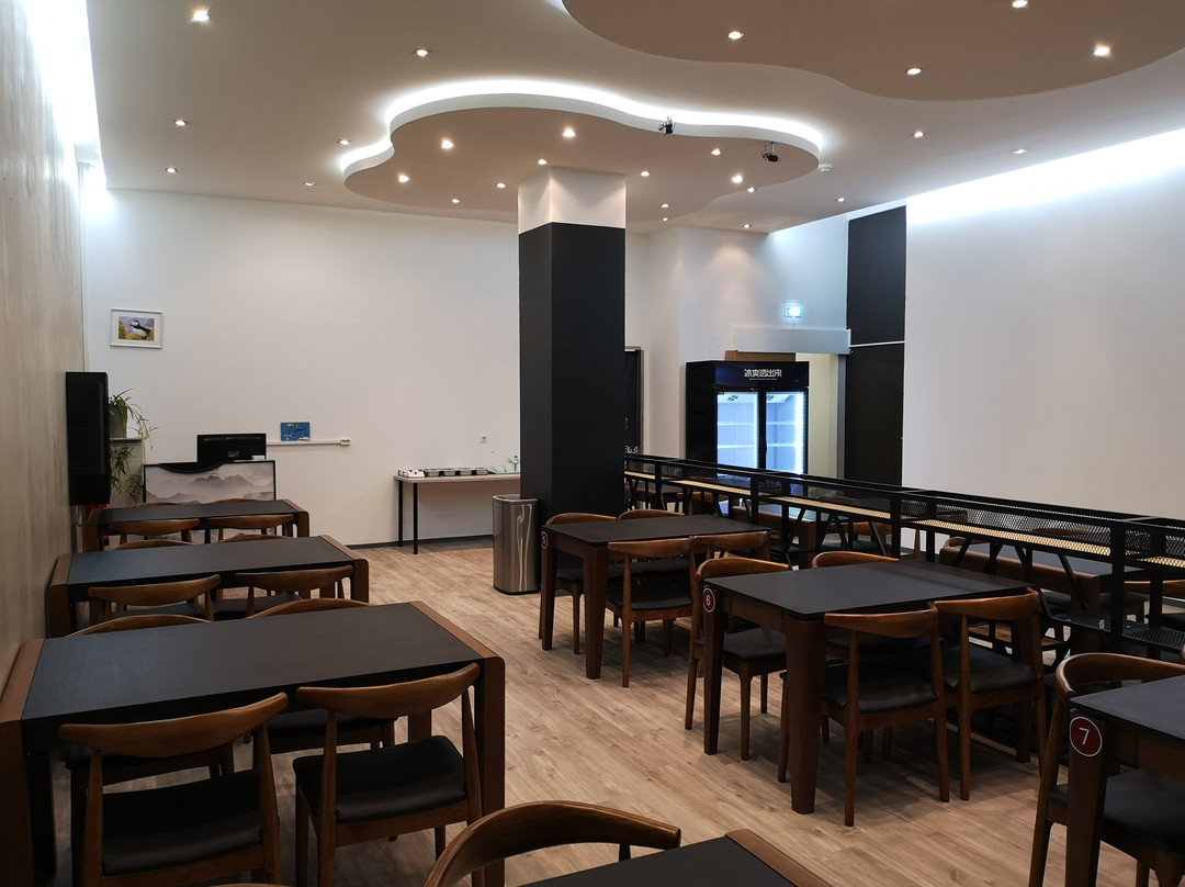 The Chinese Restaurant