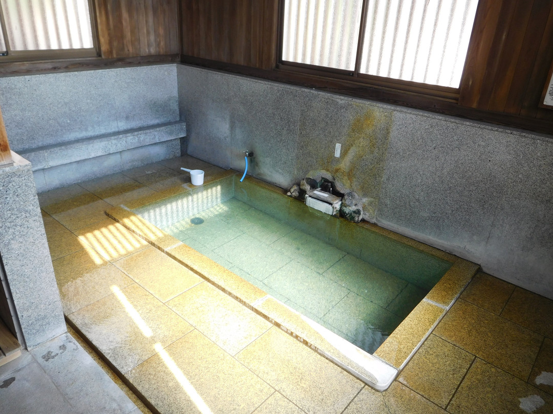 Nozawa Onsen Public Baths (soto-yu)-野泽温泉村必去景点