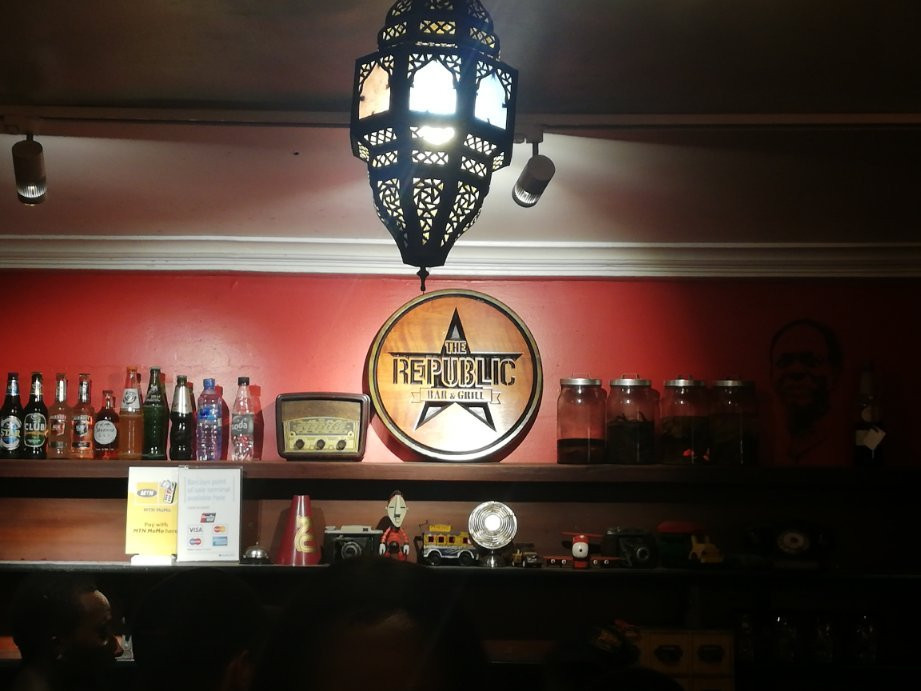 Republic Bar & Grill-阿克拉必去景点