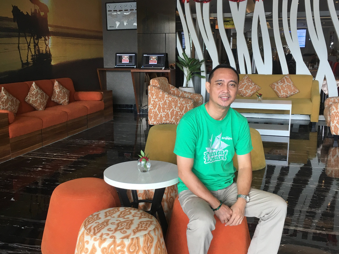 Platinum Adisucipto Hotel & Conference Center主图