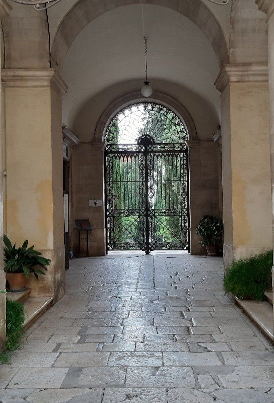 Palazzo Jatta-Ruvo Di Puglia必去景点