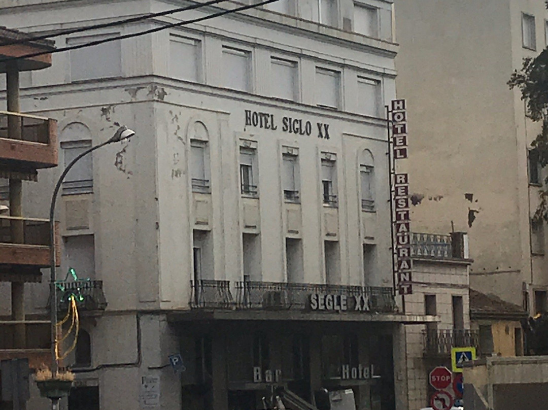 二十世纪酒店主图