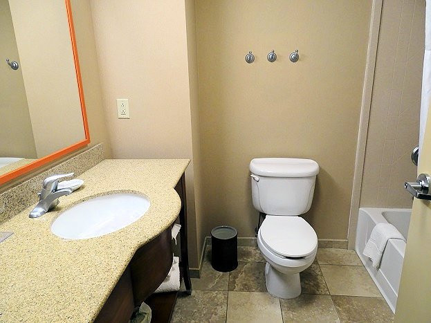 Hampton Inn Springfield South Enfield主图