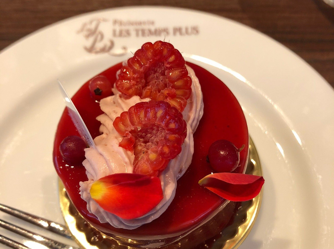 レタンプリュス 本店