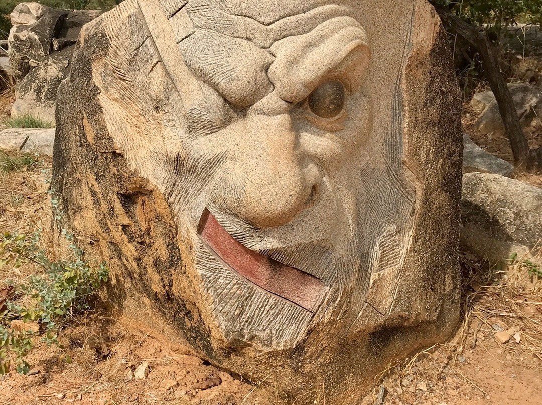 Laongo Sculpture Symposium景点图片