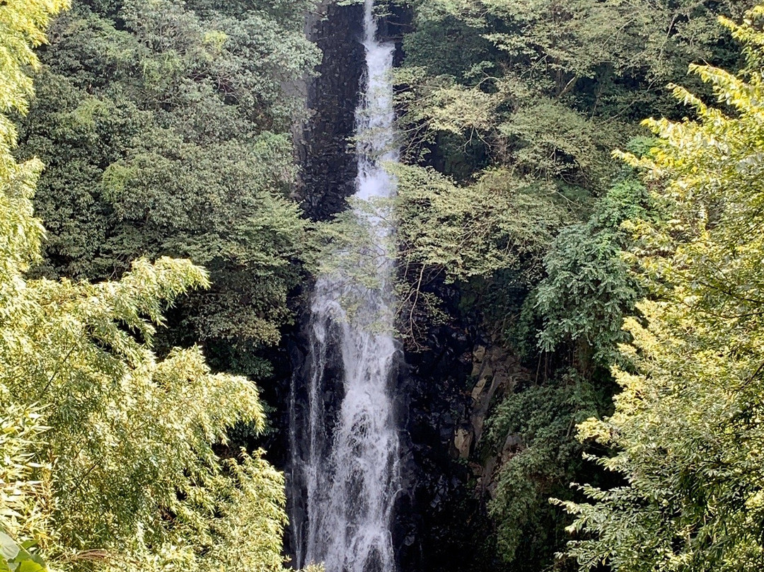Goda Waterfall景点图片
