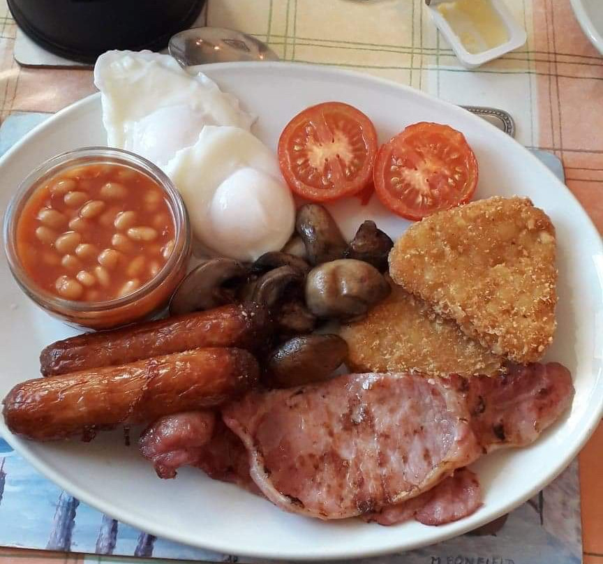 堤道酒馆民宿主图