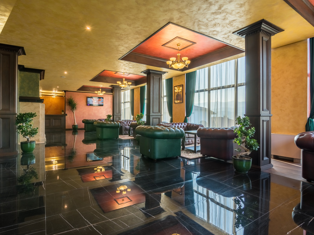 Complex Katalina主图