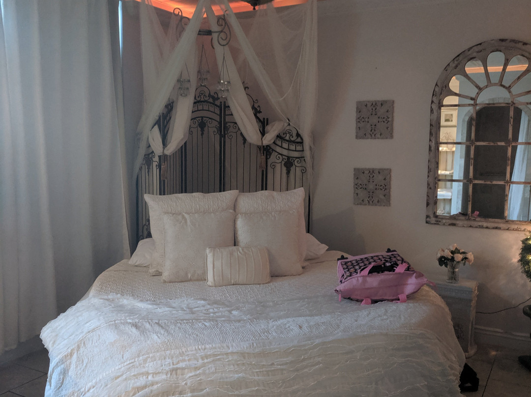 5th East Hall Bed & Breakfast主图