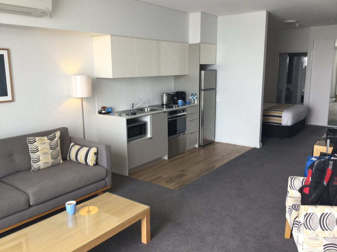 弗里曼特尔公寓主图