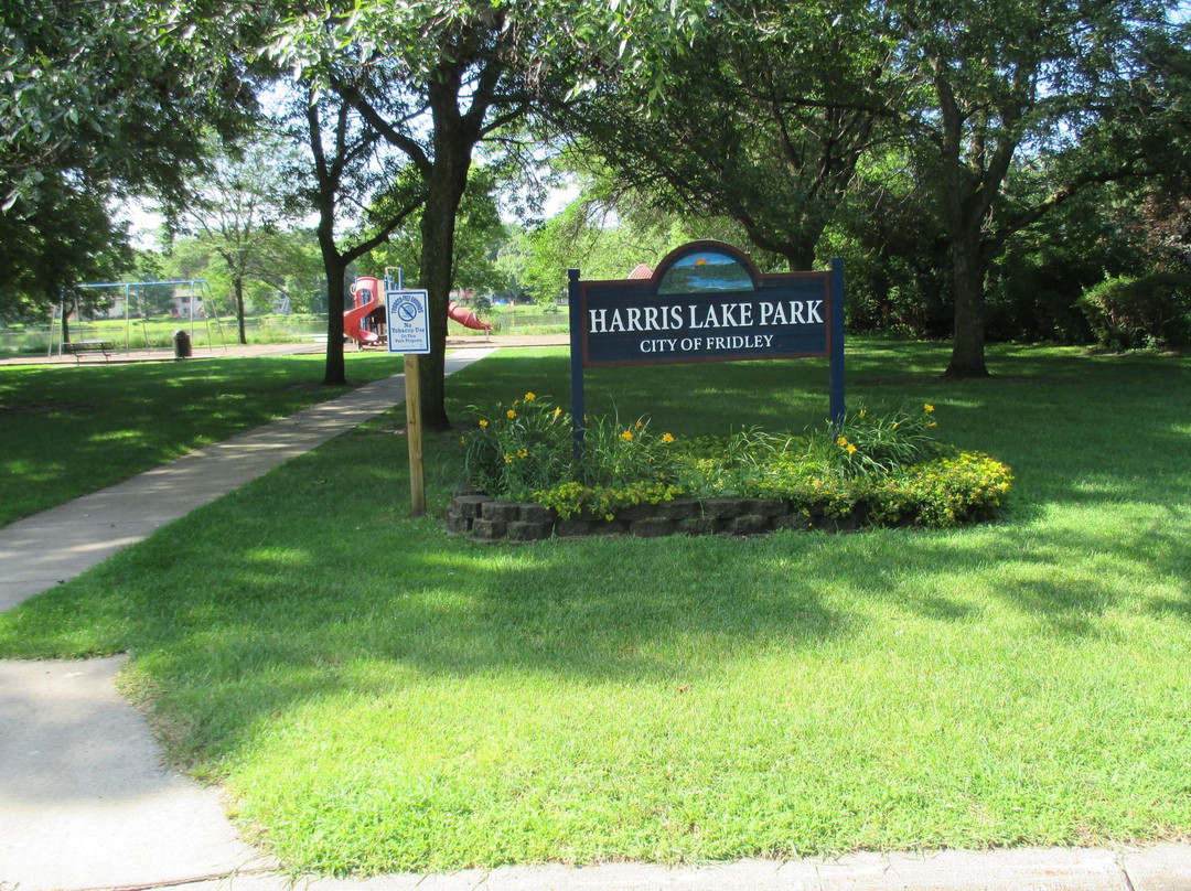 Harris Lake Park景点图片