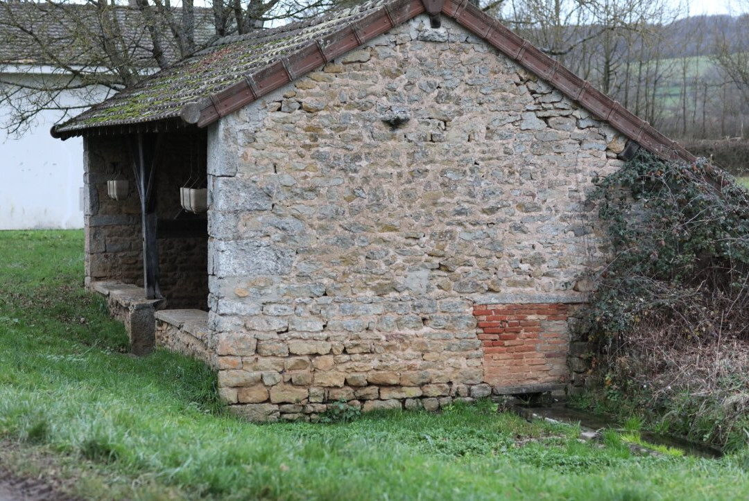 Lavoir De La Bonne Fontaine À Sainte Hélène