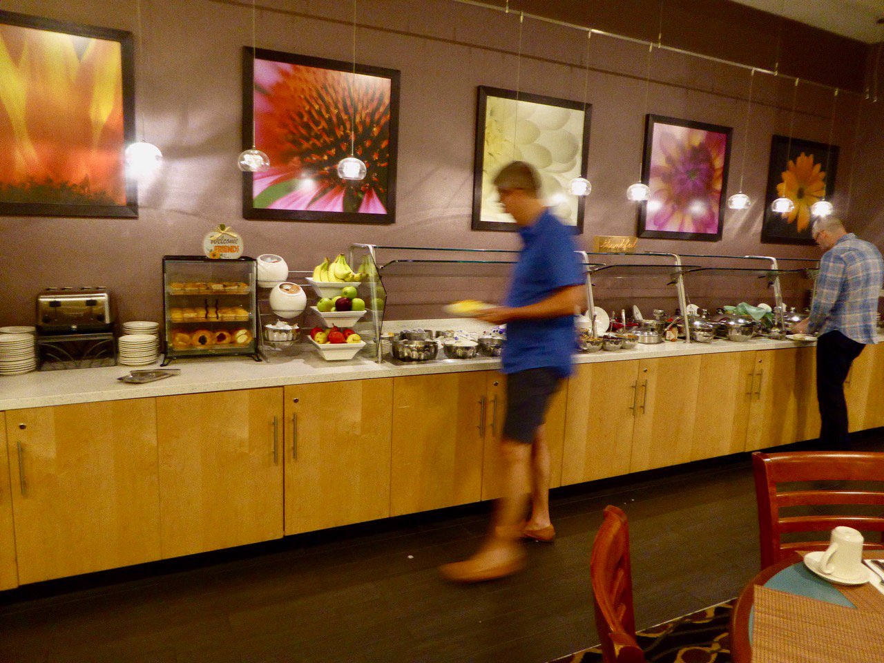 威尔克斯巴里假日酒店-餐饮