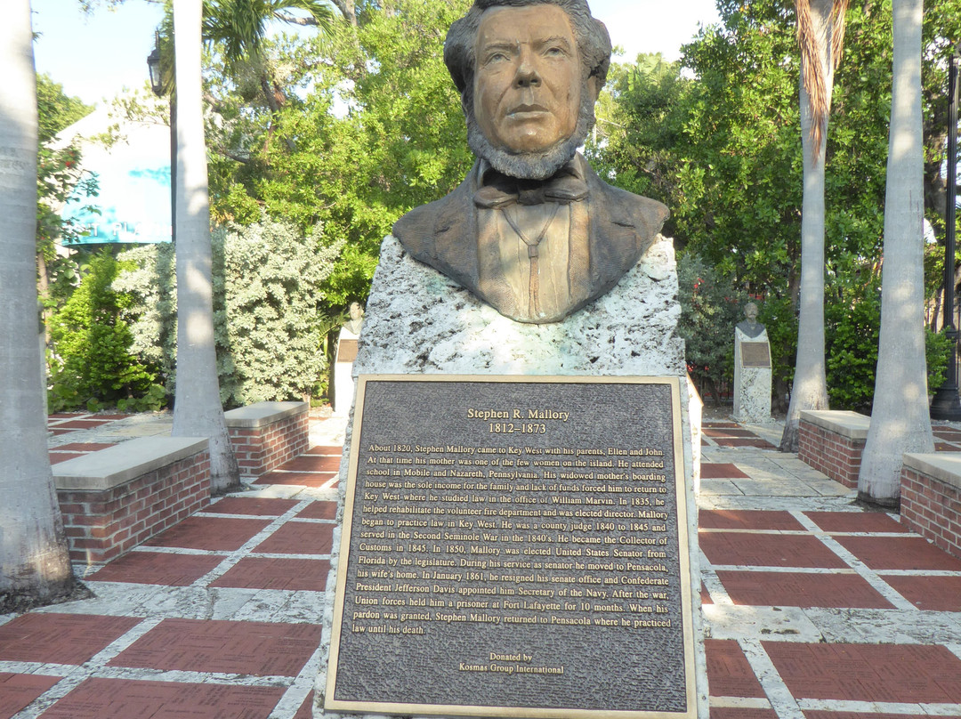 Key West Historic Memorial Sculpture Garden景点图片