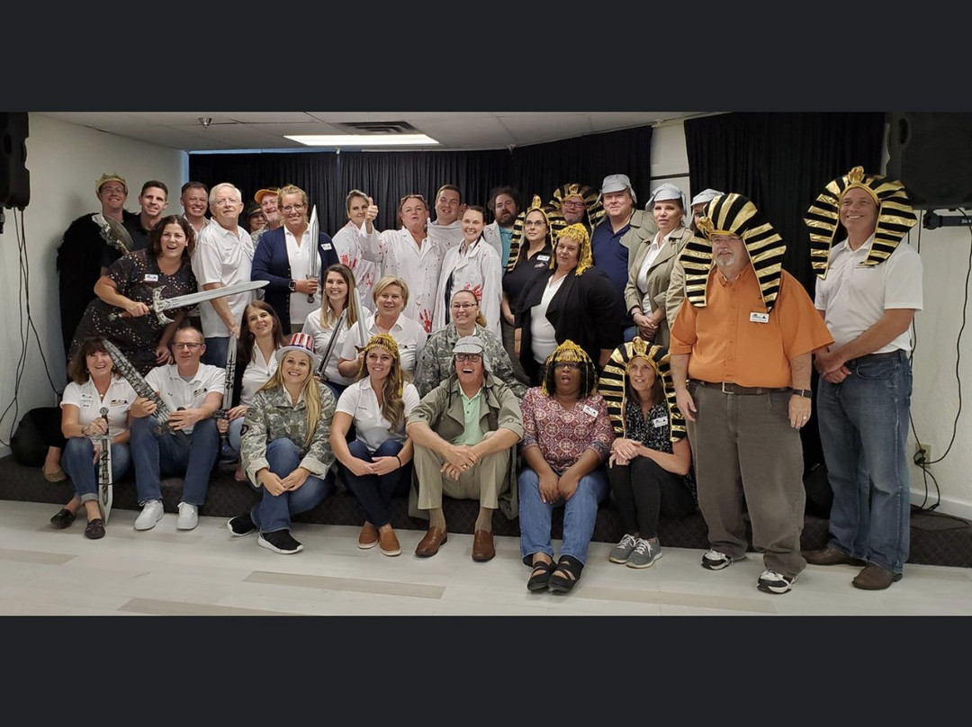 Race to Escape-Holiday必去景点