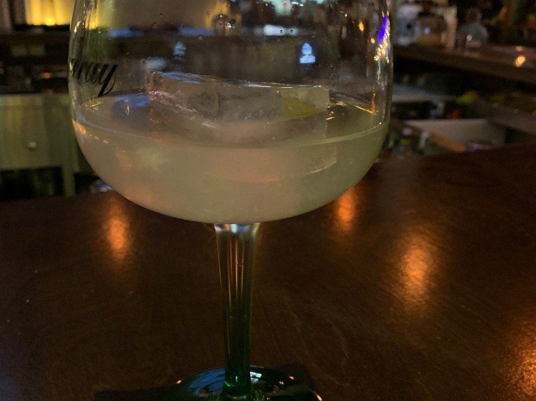 KonDimAr Cocktail Bar景点图片