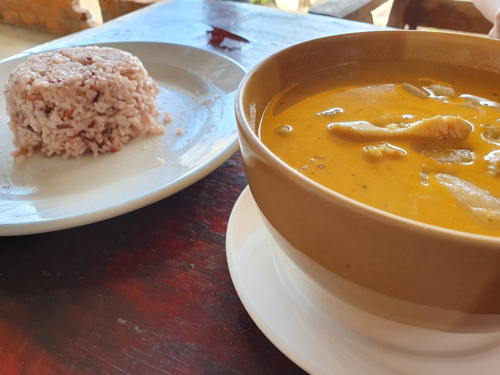 海上日落度假村主图