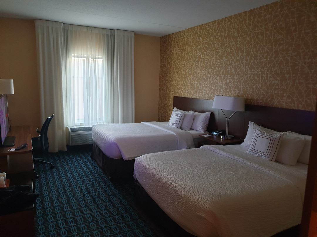 Fairfield Inn & Suites Pittsburgh North/McCandless Crossing主图