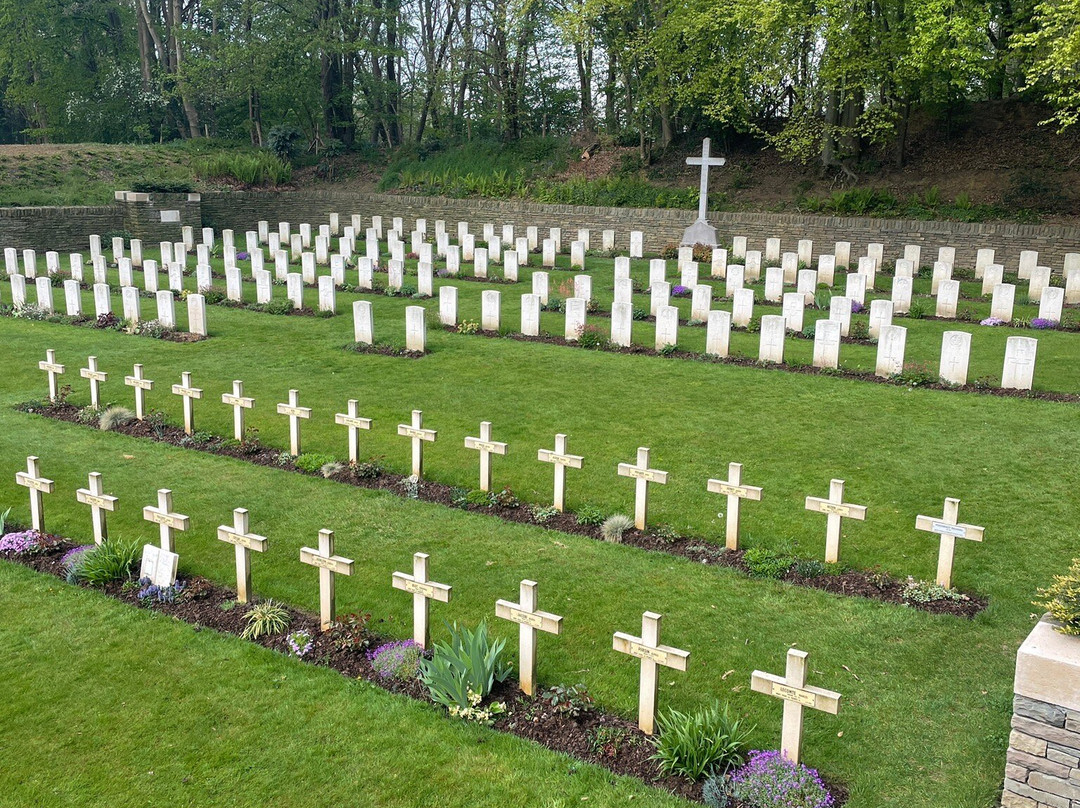 Mont Noir Military Cemetery景点图片