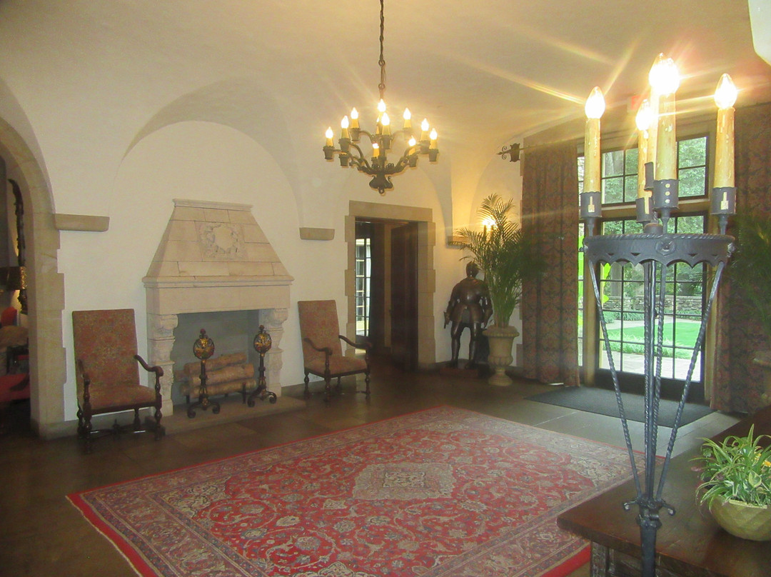 The Graylyn Estate主图