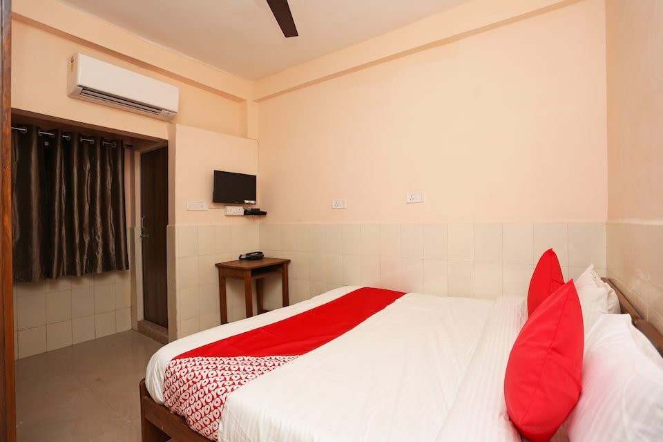 OYO 28290 Hotel Royal Palm主图