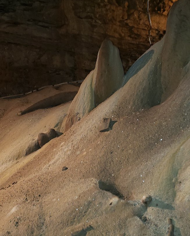 Seneca Caverns-Riverton必去景点