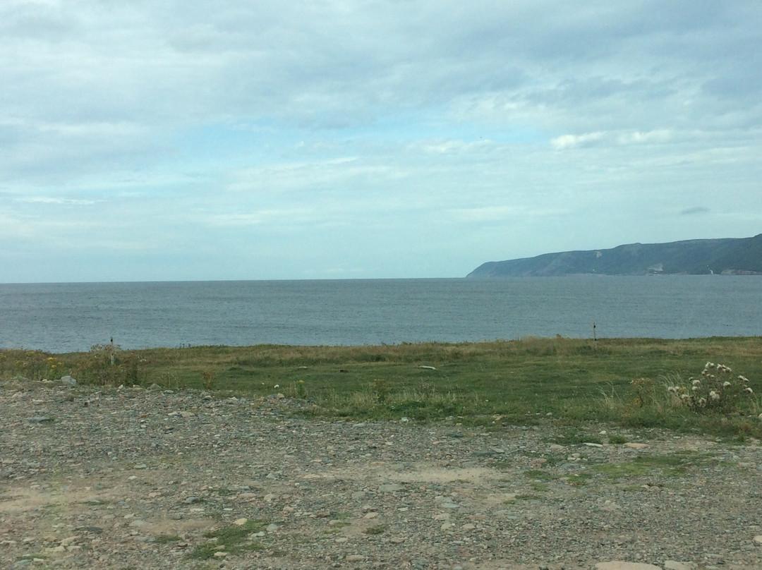 Enragee Point Lighthouse景点图片