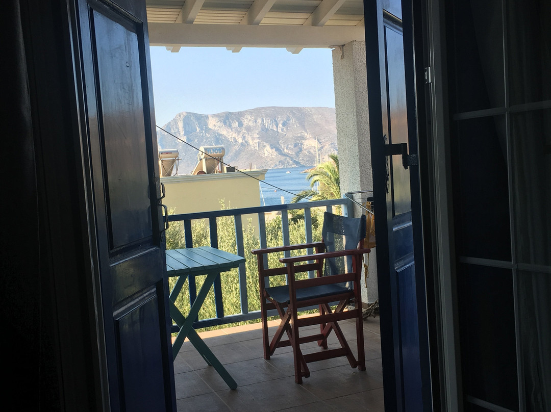 Harry's Paradise Apartments主图