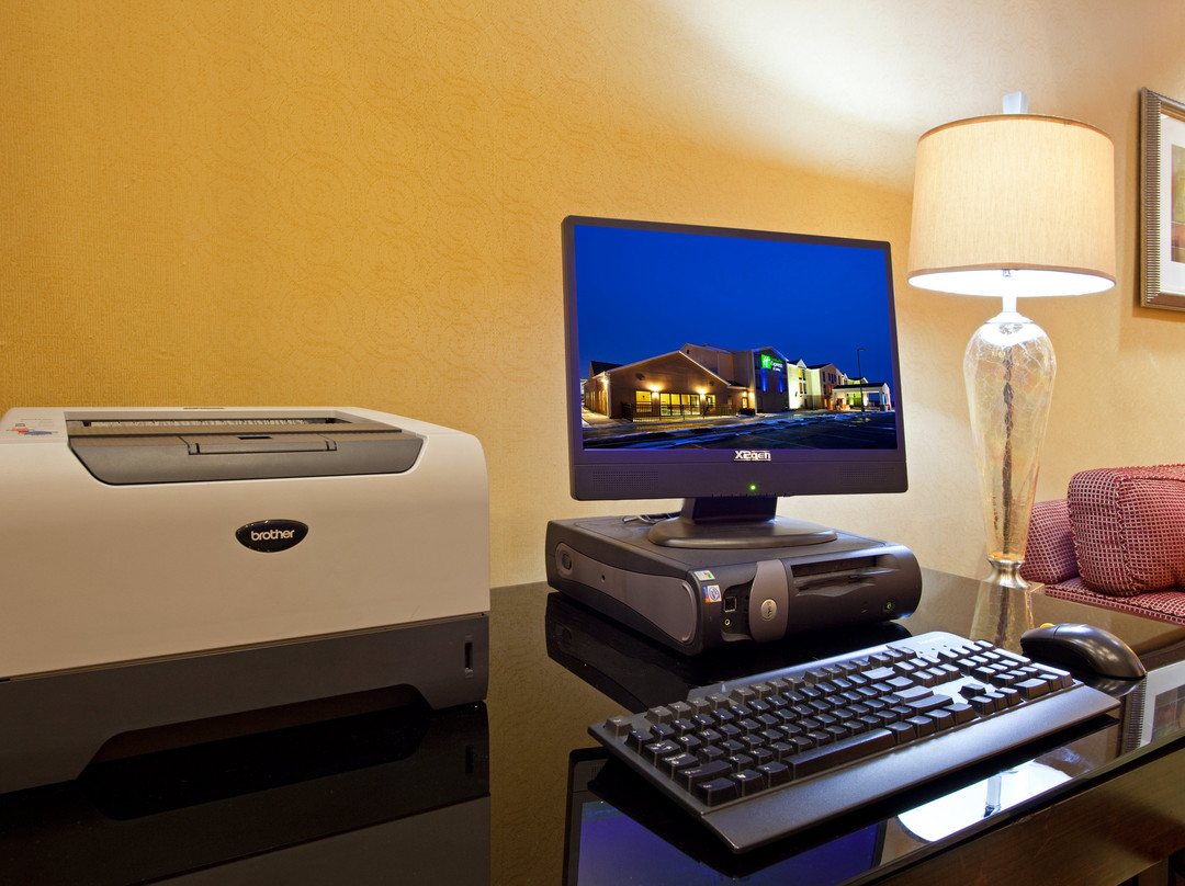 Holiday Inn Express & Suites Cleveland-Streetsboro by IHG主图