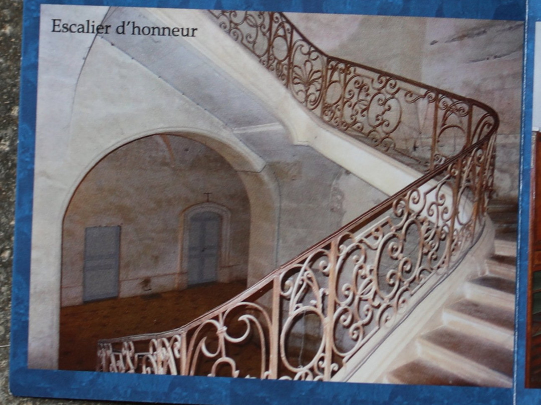 Château Abbaye de Moutiers Saint Jean景点图片