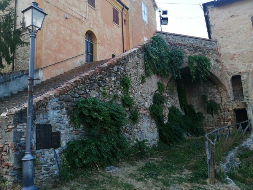 Borgo Medievale-Savignano sul Panaro必去景点