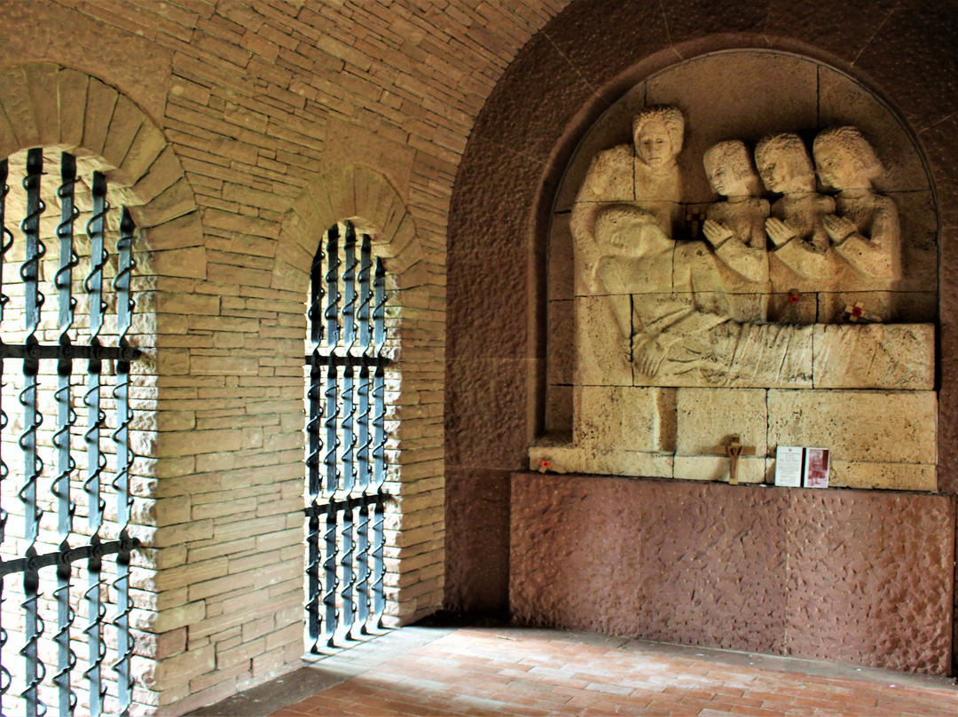 Rancourt German Military Cemetery景点图片