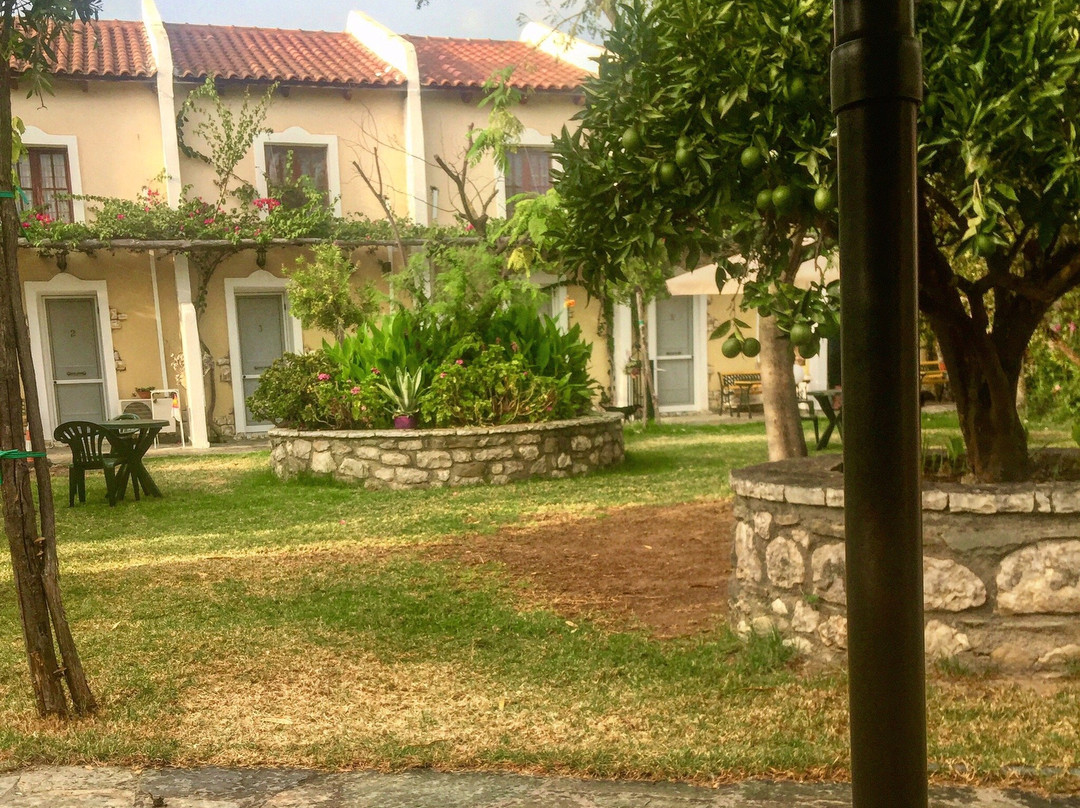 Romalea's Apartments主图