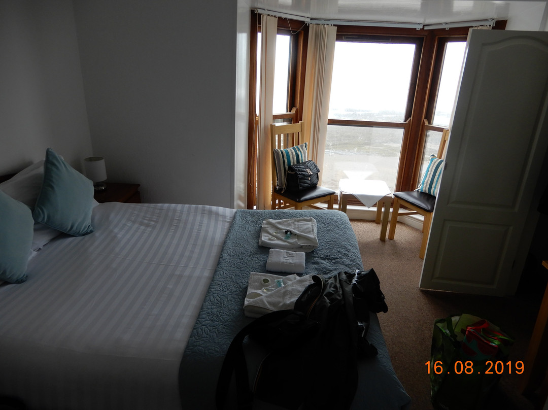 Cardigan Bay Guest House主图