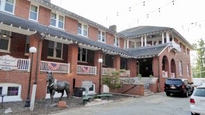 The Belmont Inn by OYO-浴室