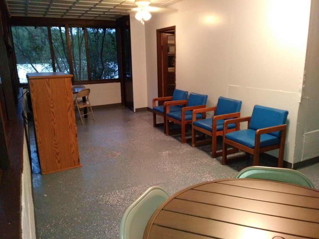 Blackburns Resort主图