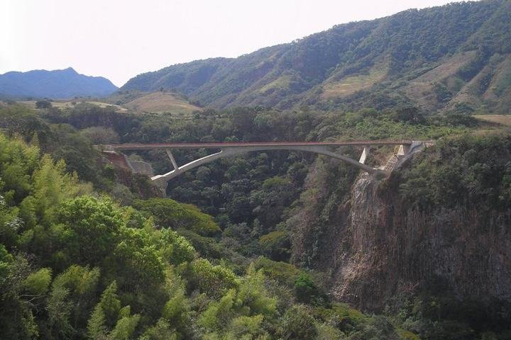 GoPralia Puerto Vallarta-瓦拉塔港必去景点