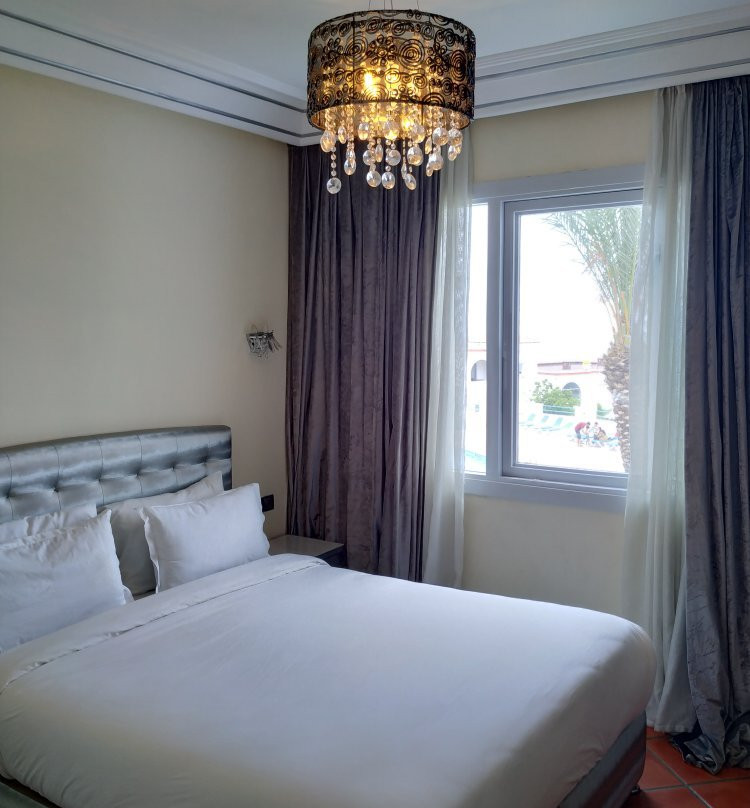 扎伊尔夫塔里发海滩酒店主图