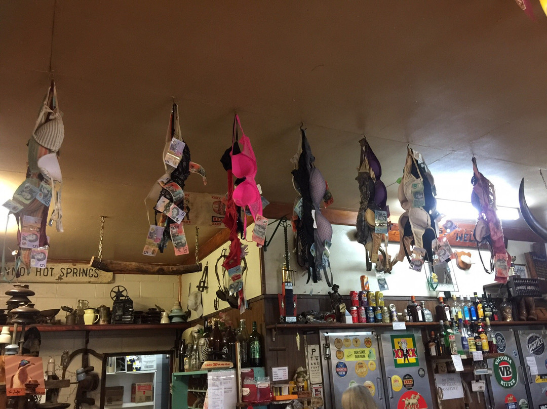 Innot Hot Springs Hotel Motel主图