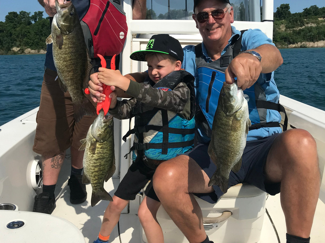 BAER Fishing Adventures景点图片