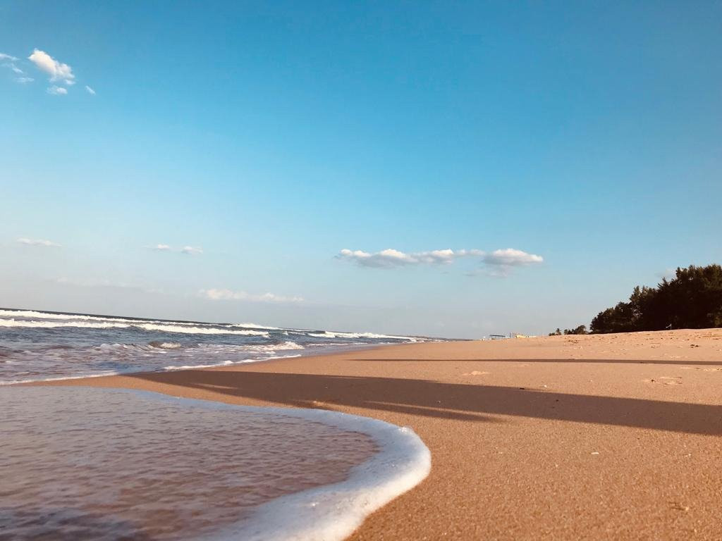 尼拉维利海滩酒店主图