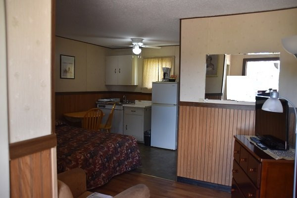 Green Acres Motel主图