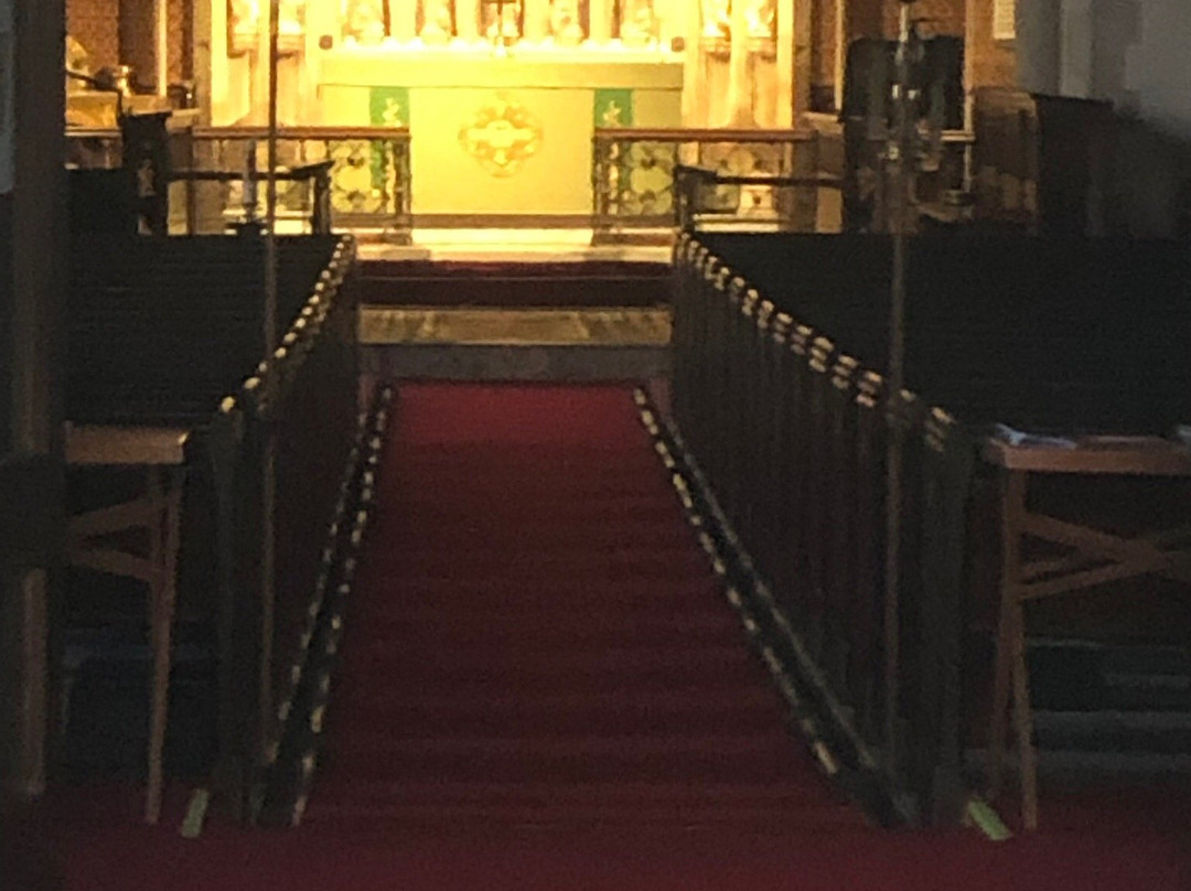 Holy Trinity Church-考兹必去景点
