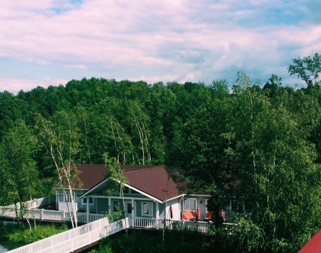 Medvezhi Ozera Park Hotel主图