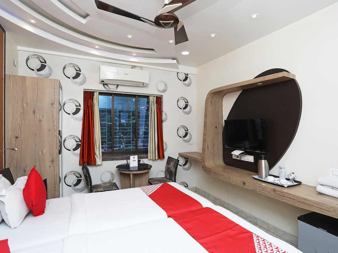 OYO 2038 Hotel Green Leaf Regency主图