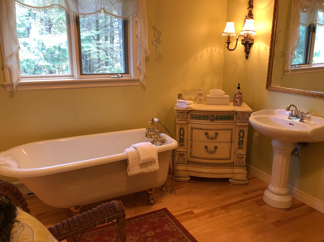 Blue Forest Lane Bed and Breakfast主图