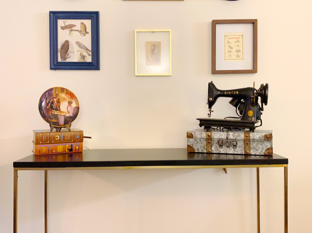 The Occidental Lodge主图