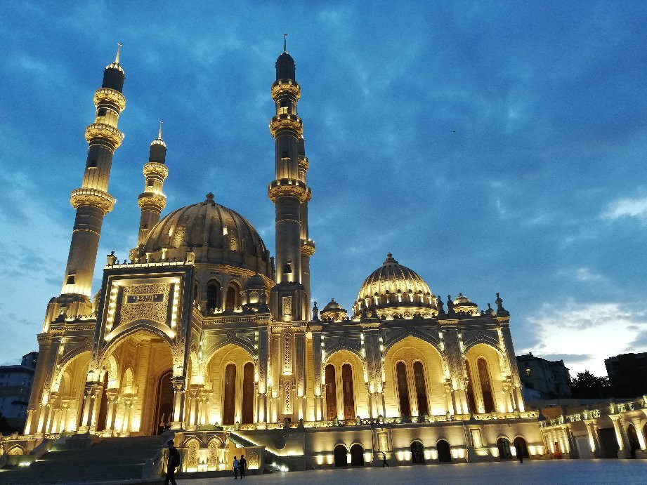 Heydar Mosque景点图片